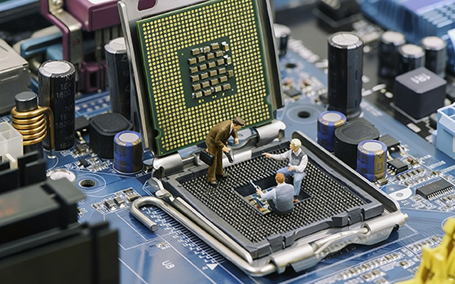 國(guó)產(chǎn)芯驅(qū)動(dòng)，高性能飛騰主板賦能工業(yè)智能化